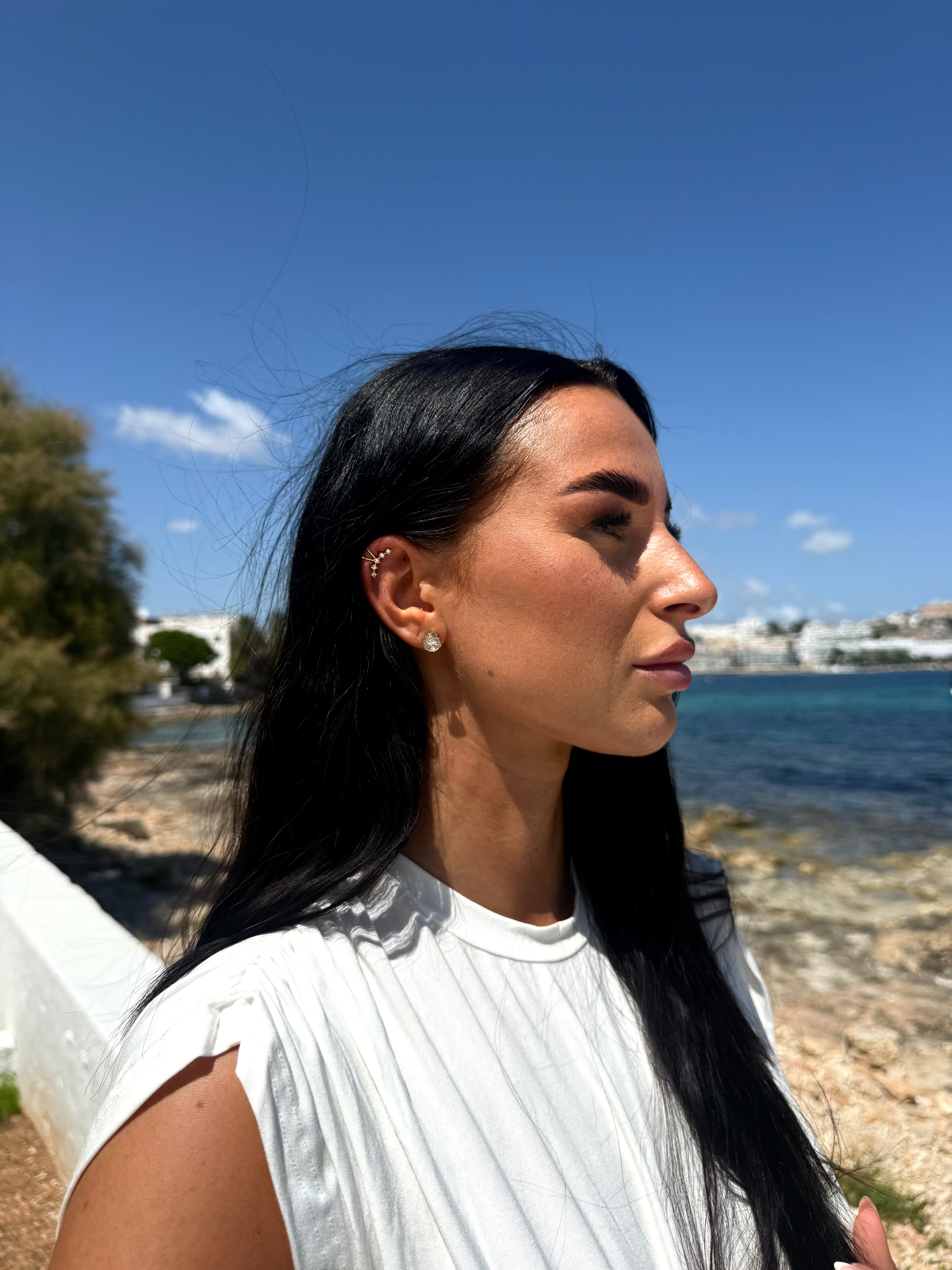 Fiora ear cuff
